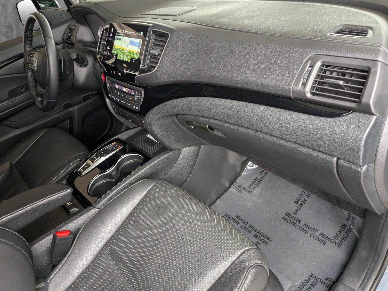 2022 Honda Pilot Vehicle Photo in Miami, FL 33015