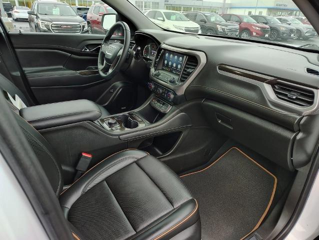 2023 GMC Acadia Vehicle Photo in GREEN BAY, WI 54304-5303