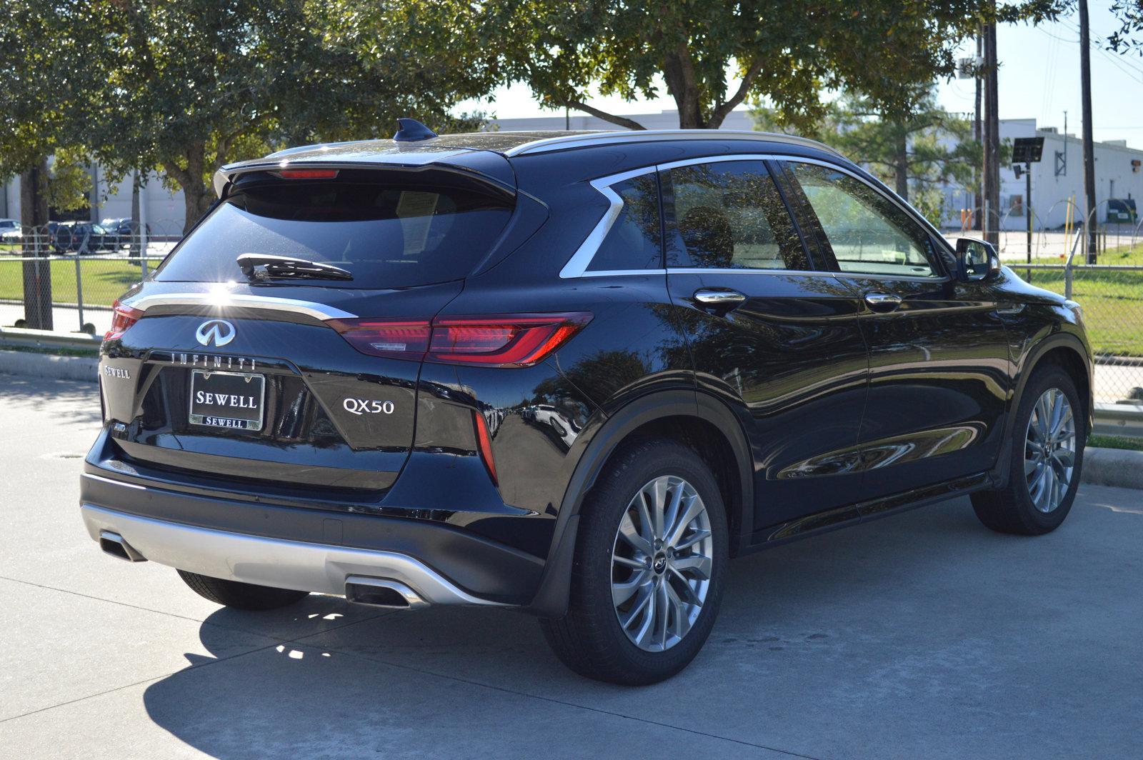 2025 INFINITI QX50 Vehicle Photo in Houston, TX 77090