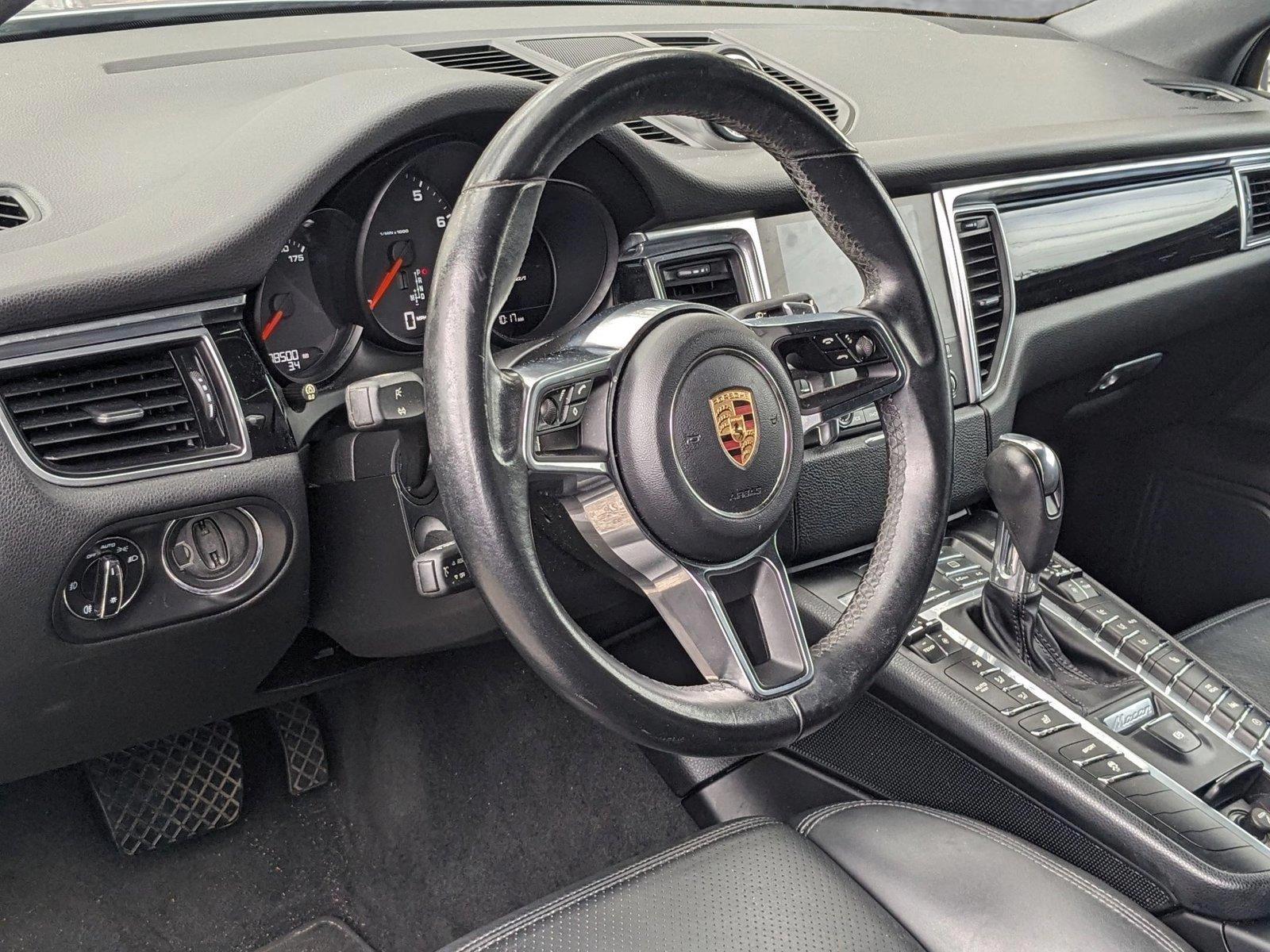 2017 Porsche Macan Vehicle Photo in Tampa, FL 33614