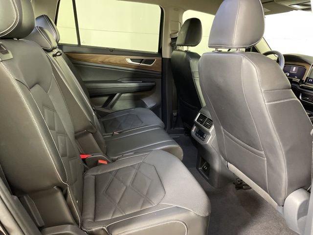 2024 Volkswagen Atlas Vehicle Photo in PHOENIX, AZ 85014-3381