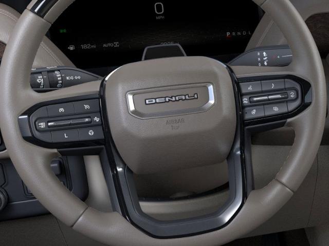 2025 GMC Yukon Vehicle Photo in APPLETON, WI 54914-8833