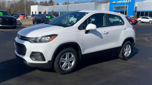 2020 Chevrolet Trax Vehicle Photo in MOON TOWNSHIP, PA 15108-2571