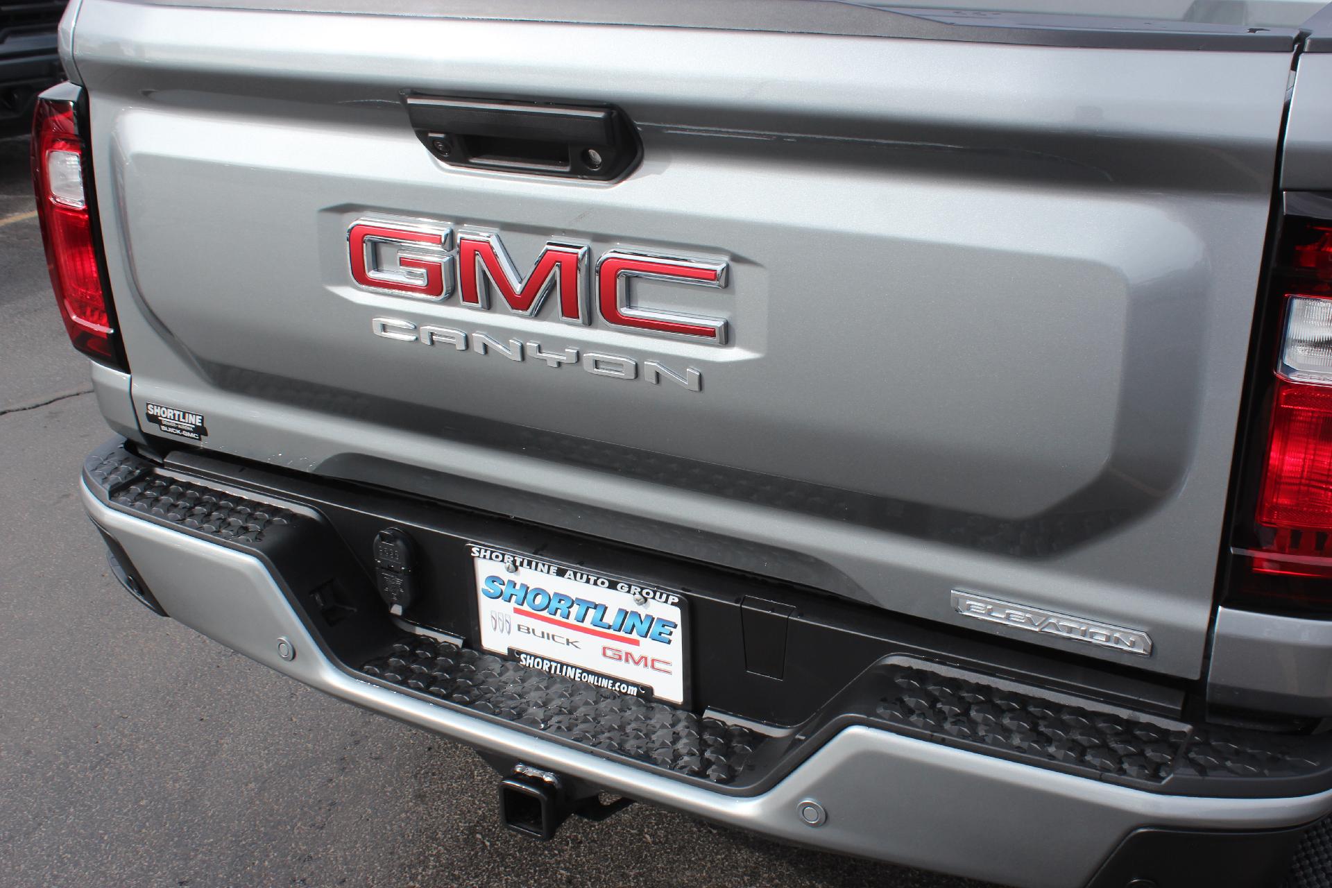 2025 GMC Canyon Vehicle Photo in AURORA, CO 80012-4011