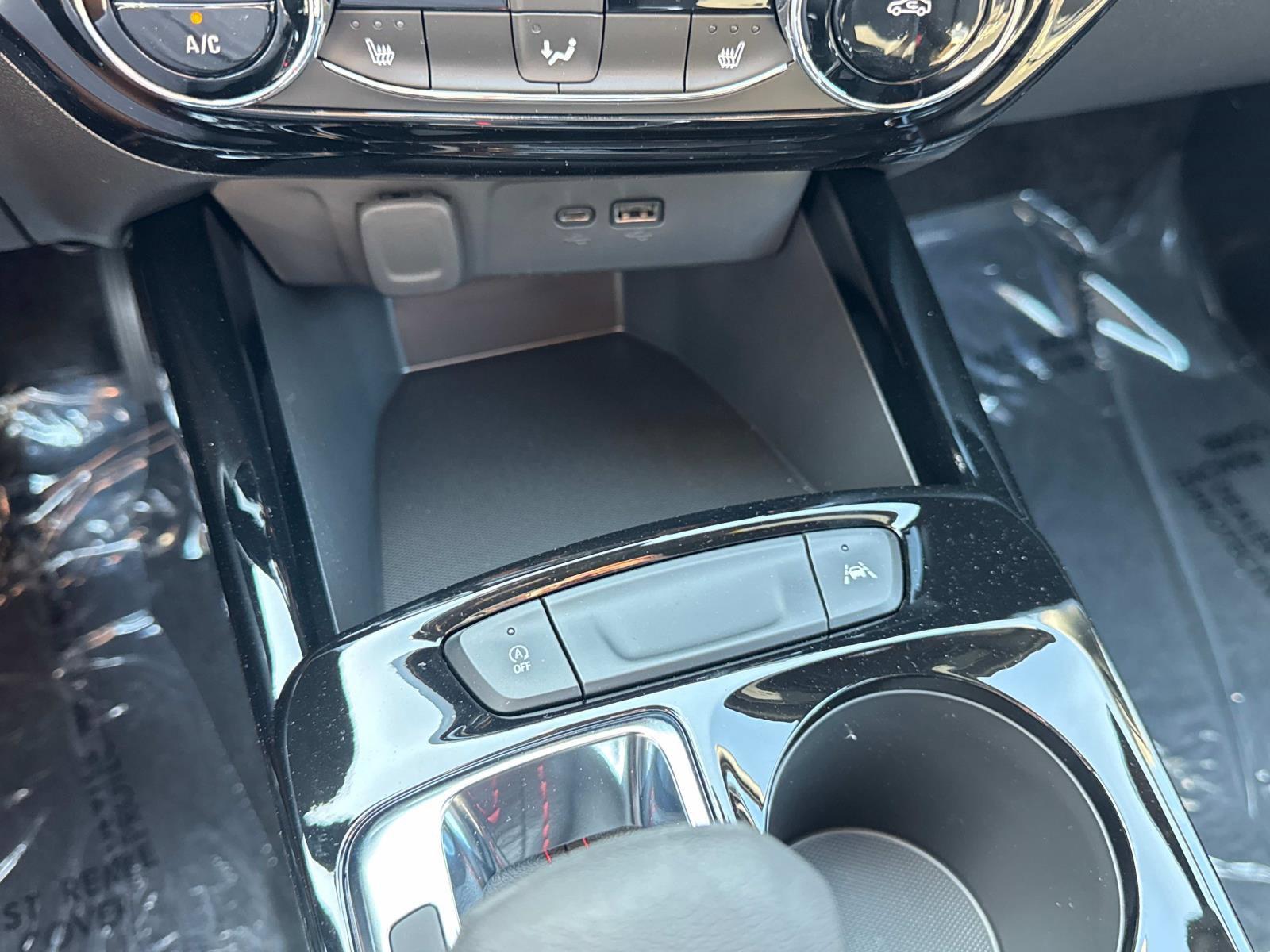 2025 Chevrolet Trax Vehicle Photo in LOS ANGELES, CA 90007-3794