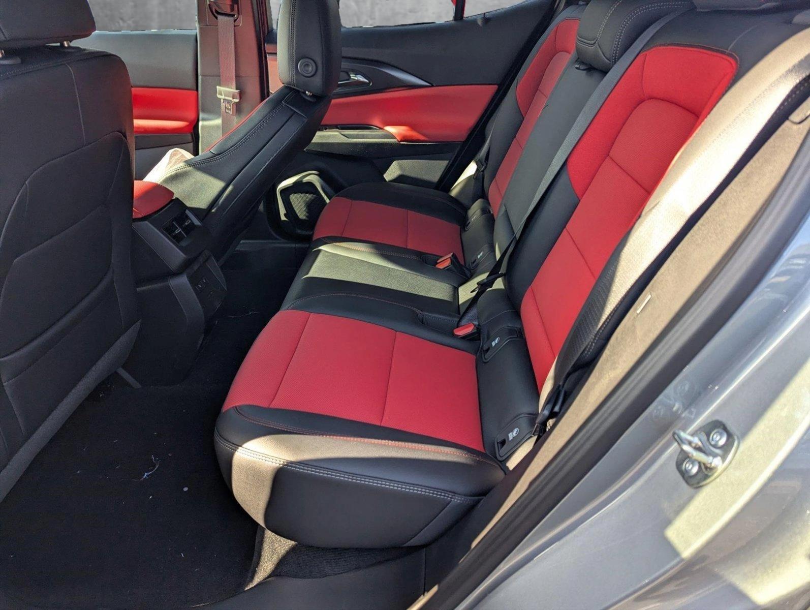 2025 Chevrolet Equinox EV Vehicle Photo in GREENACRES, FL 33463-3207