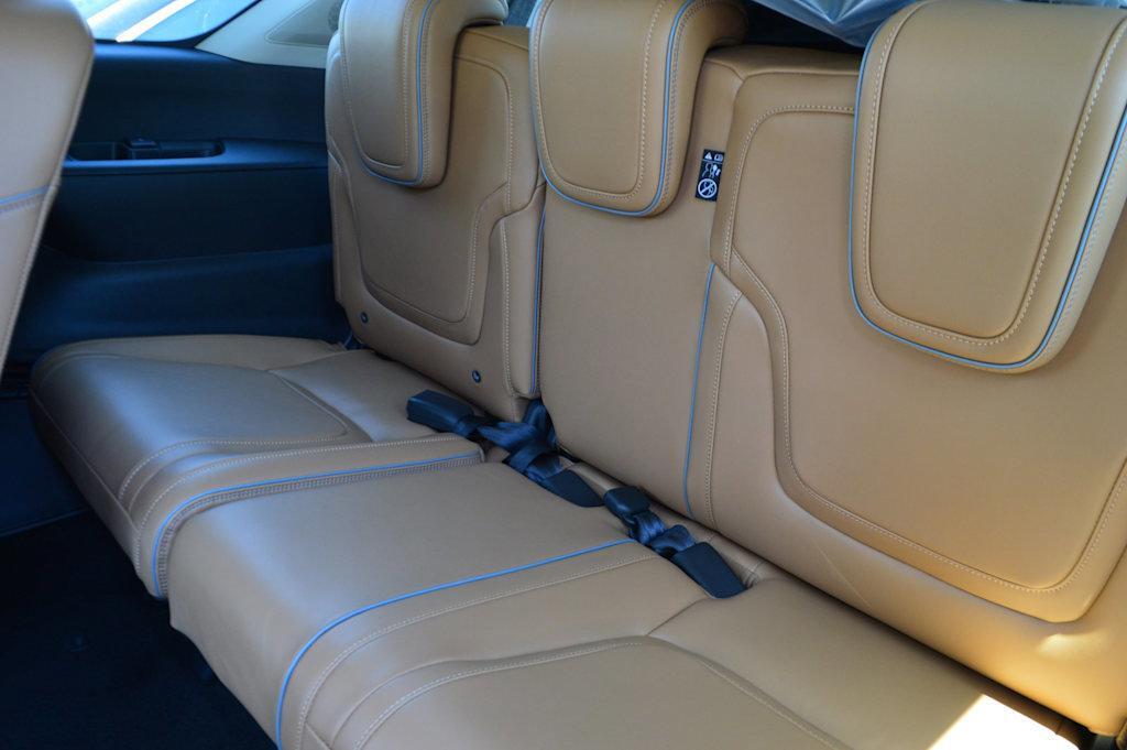 2025 INFINITI QX80 Vehicle Photo in Houston, TX 77090