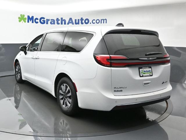 2023 Chrysler Pacifica Vehicle Photo in Cedar Rapids, IA 52402