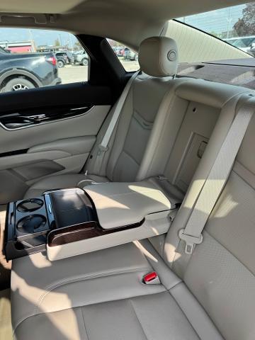2016 Cadillac XTS Vehicle Photo in Peoria, IL 61615