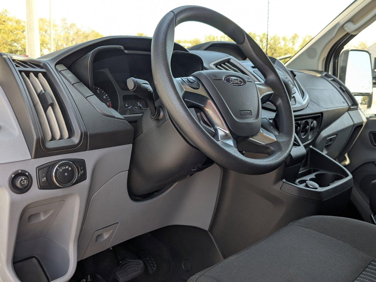 2019 Ford Transit Passenger Wagon Vehicle Photo in St. Petersburg, FL 33713