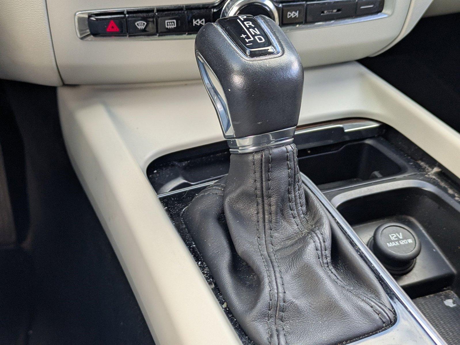 2021 Volvo XC60 Vehicle Photo in Coconut Creek, FL 33073