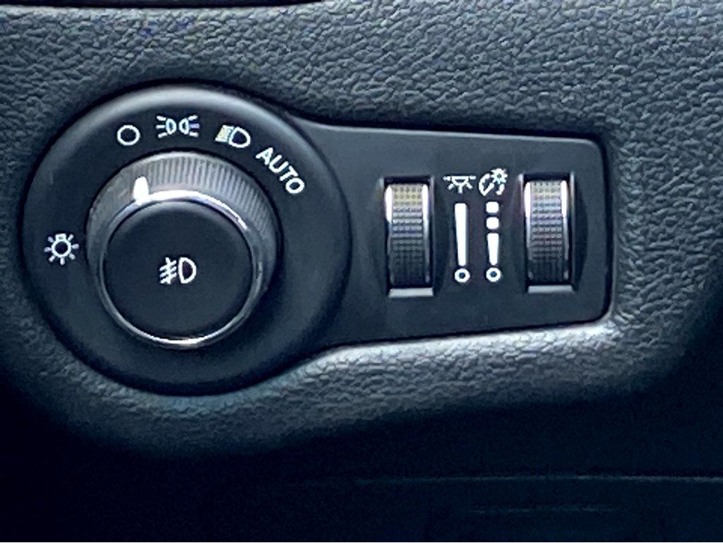 2019 Jeep Cherokee Vehicle Photo in POOLER, GA 31322-3252
