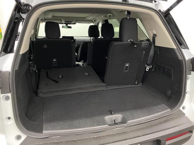2025 Nissan Pathfinder Vehicle Photo in Appleton, WI 54913