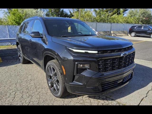 2024 Chevrolet Traverse Vehicle Photo in NEENAH, WI 54956-2243