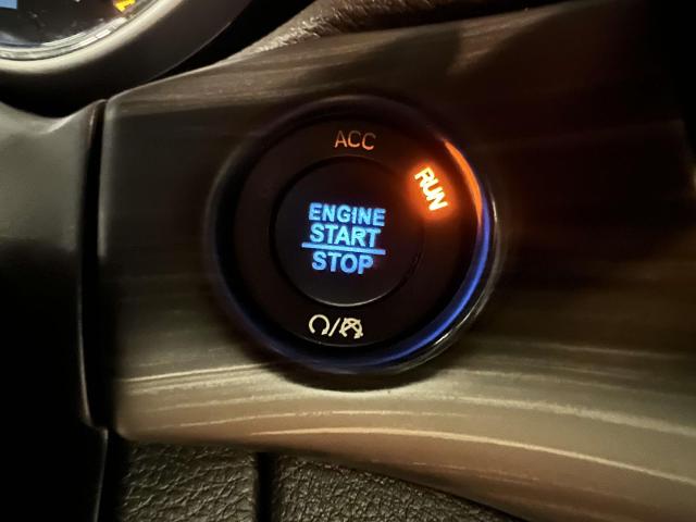 2020 Jeep Grand Cherokee Vehicle Photo in Roslyn, NY 11576