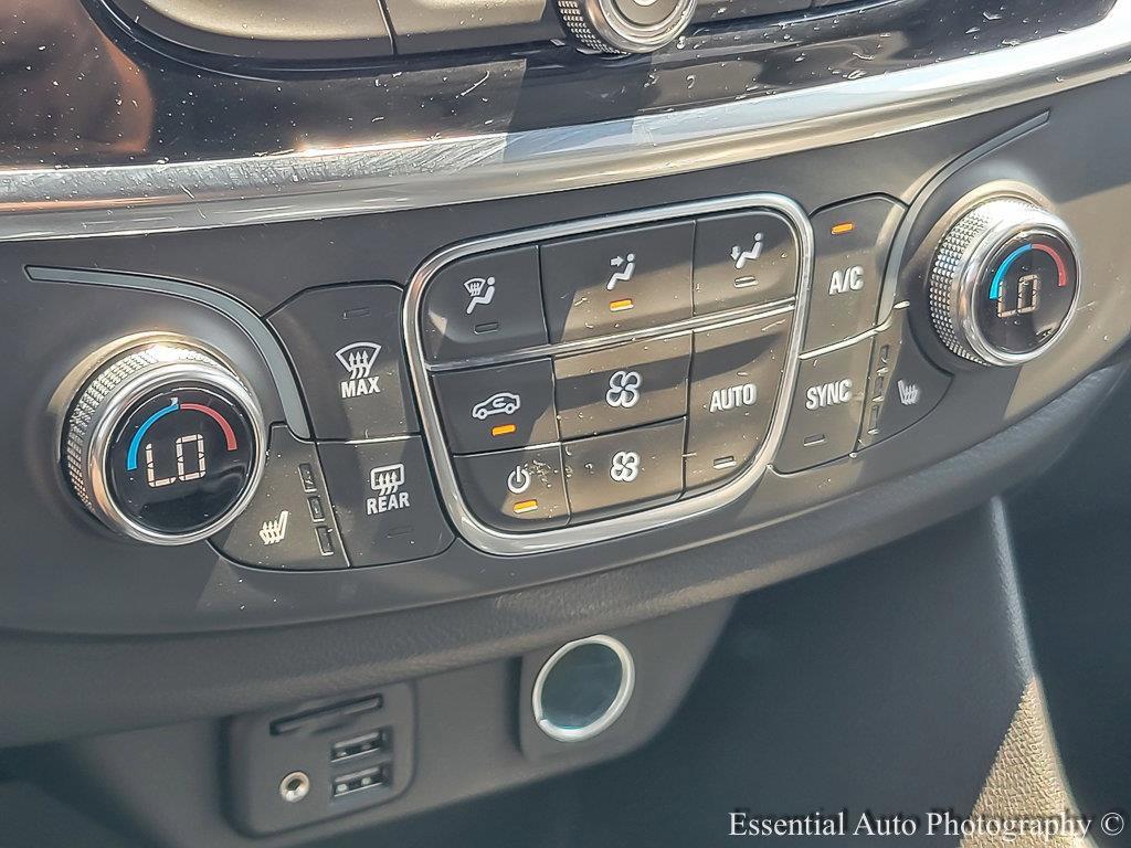 2022 Chevrolet Traverse Vehicle Photo in AURORA, IL 60503-9326