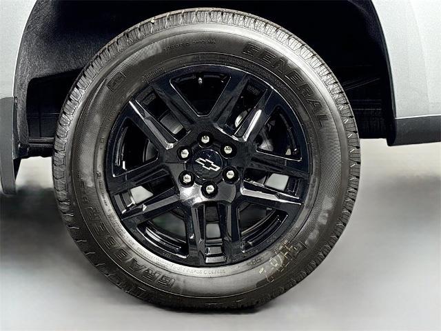 2025 Chevrolet Silverado 1500 Vehicle Photo in PUYALLUP, WA 98371-4149