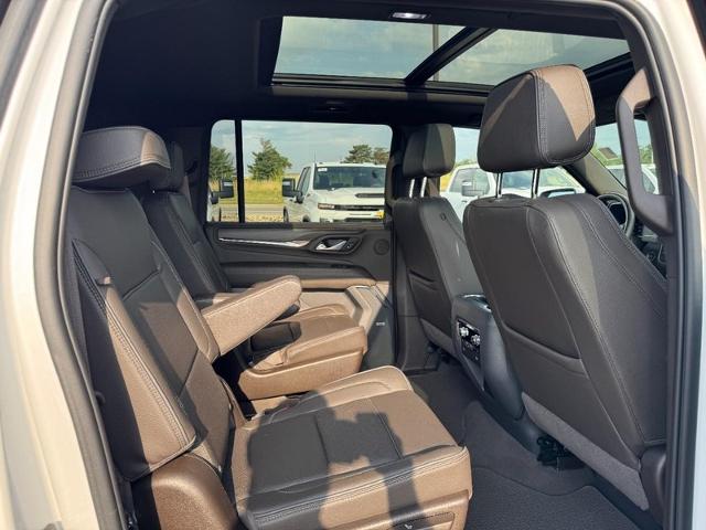 2023 GMC Yukon XL Vehicle Photo in COLUMBIA, MO 65203-3903