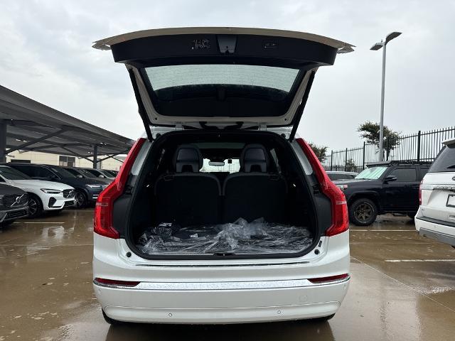 2025 Volvo XC90 Vehicle Photo in Grapevine, TX 76051