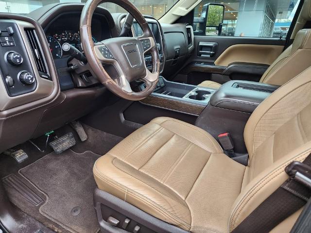 2019 GMC Sierra 2500HD Vehicle Photo in PARIS, TX 75460-2116