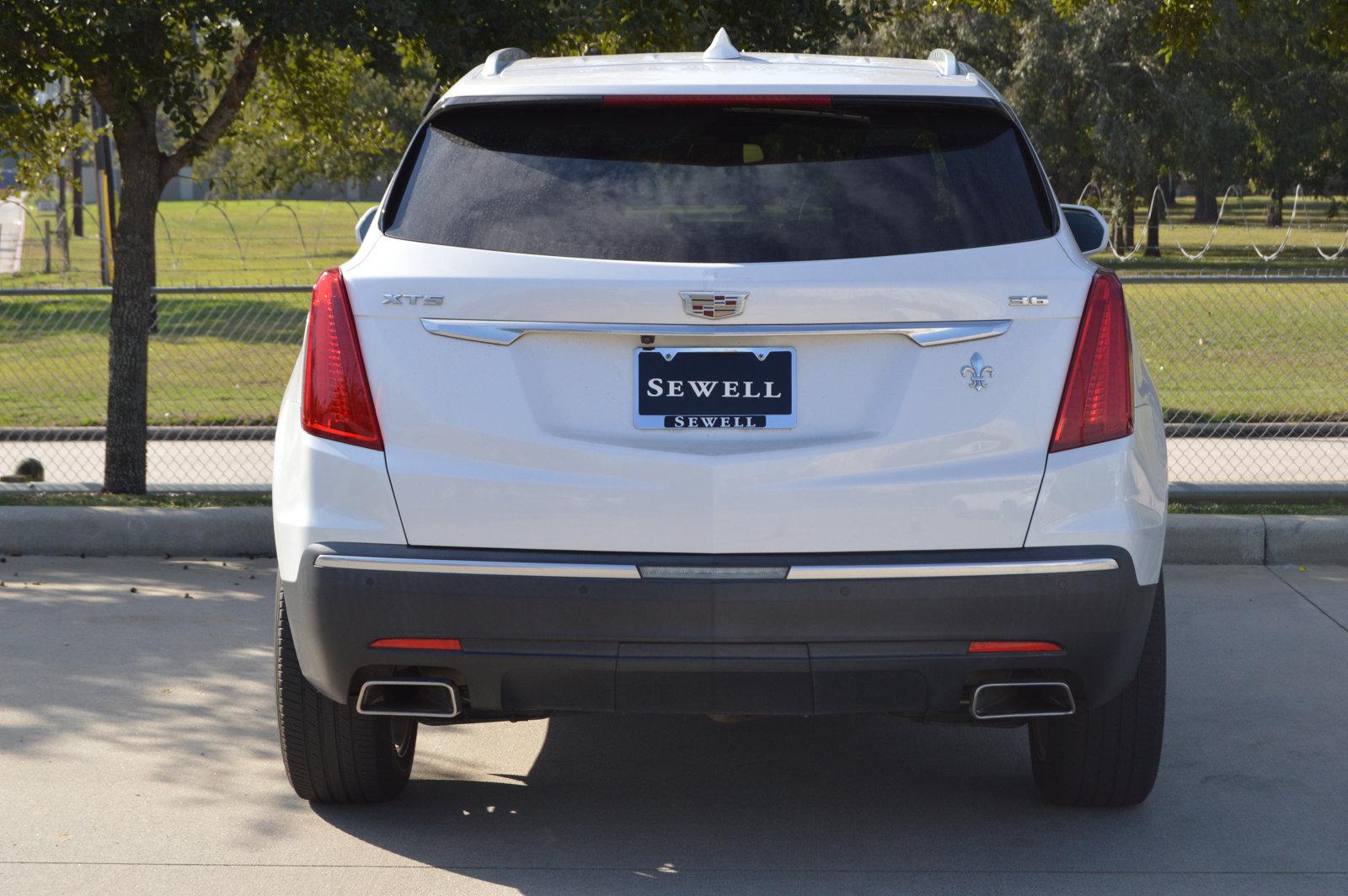 2018 Cadillac XT5 Vehicle Photo in Houston, TX 77090