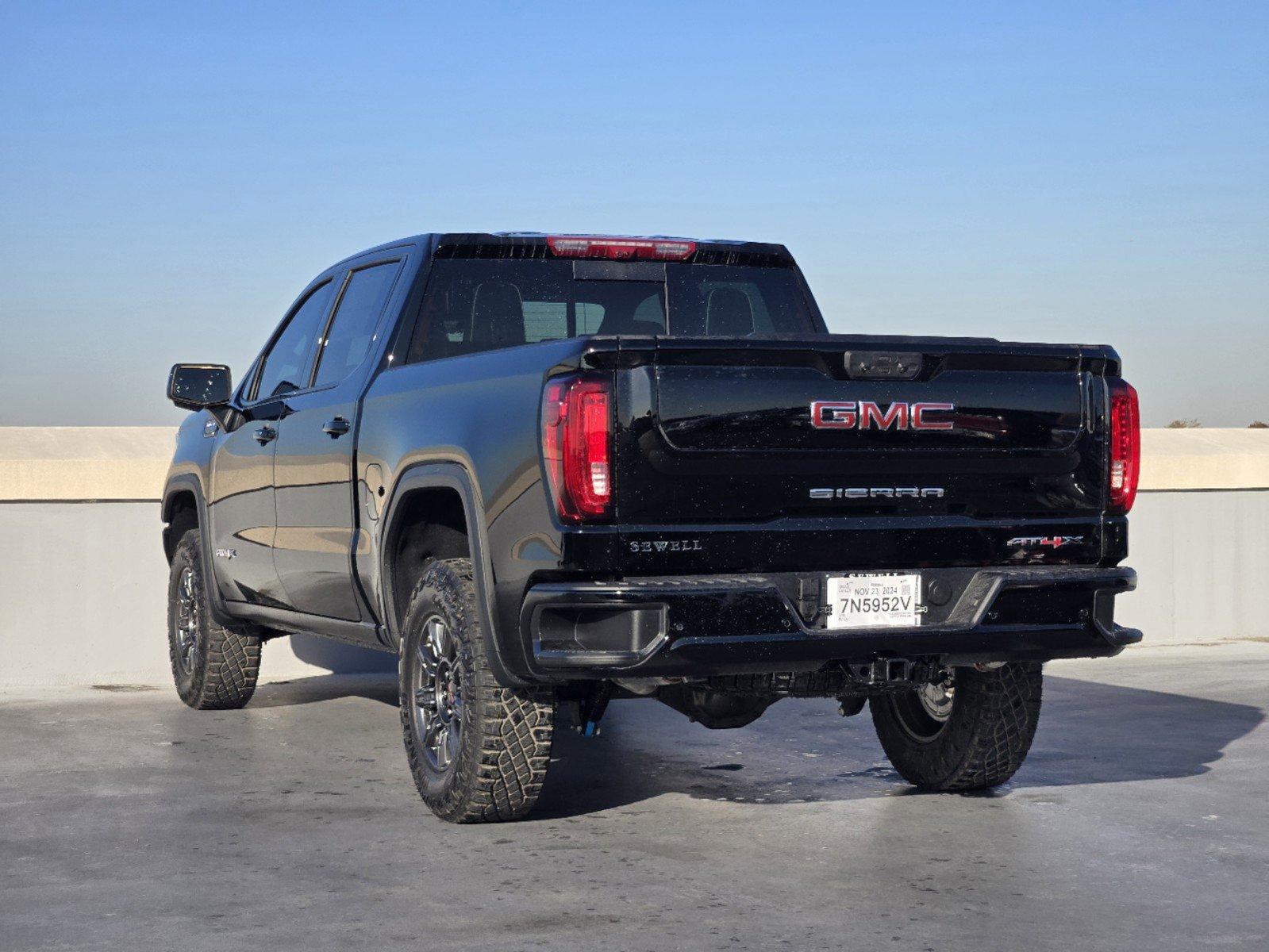 2025 GMC Sierra 1500 Vehicle Photo in DALLAS, TX 75209-3016