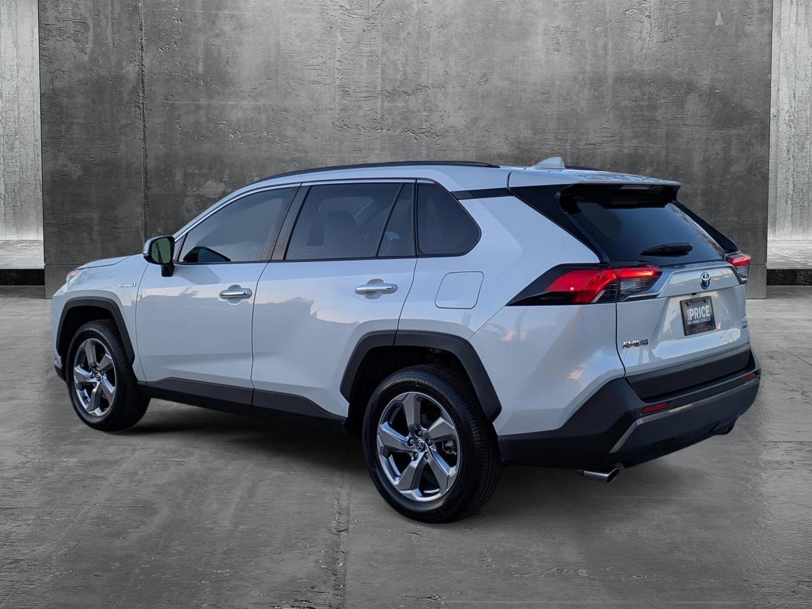 2020 Toyota RAV4 Vehicle Photo in Clearwater, FL 33761