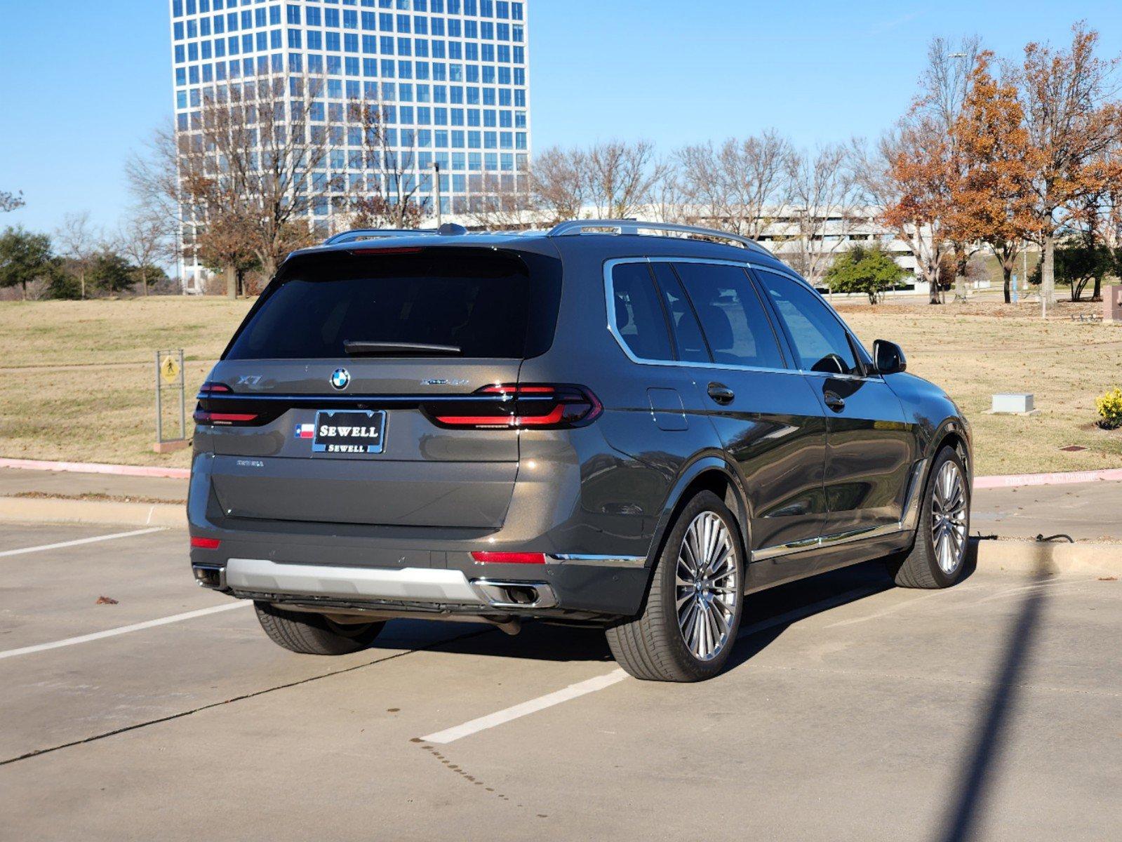 2024 BMW X7 xDrive40i Vehicle Photo in PLANO, TX 75024