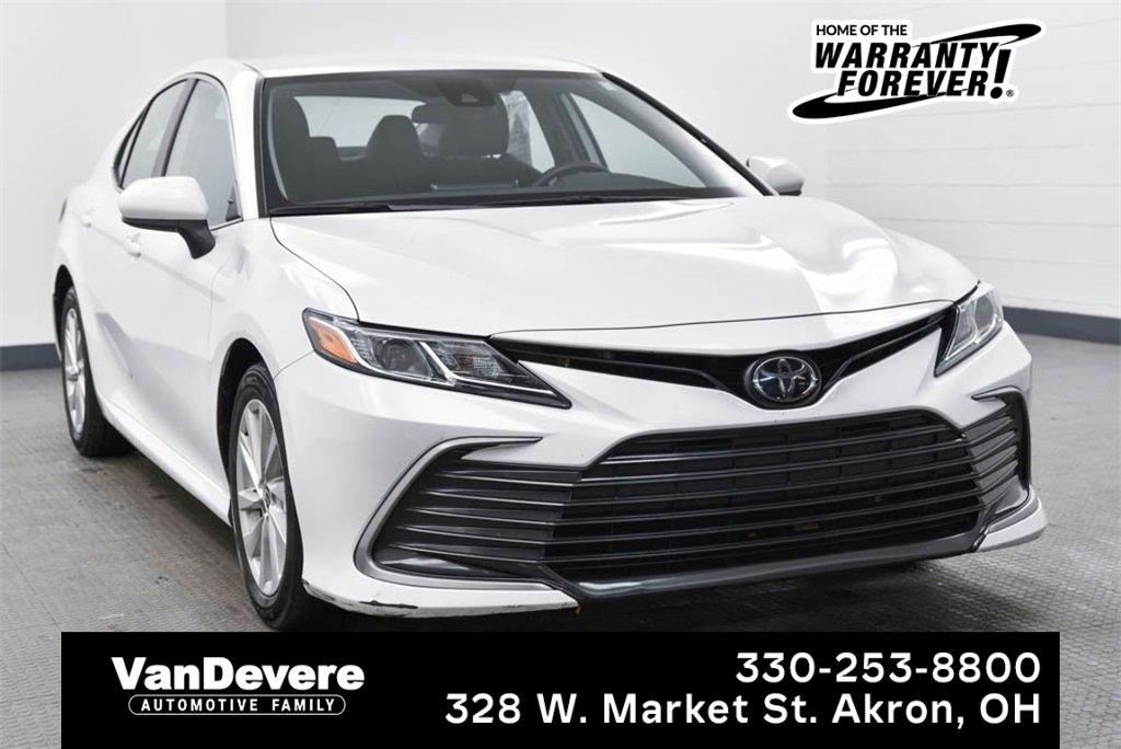 2022 Toyota Camry Vehicle Photo in AKRON, OH 44303-2185