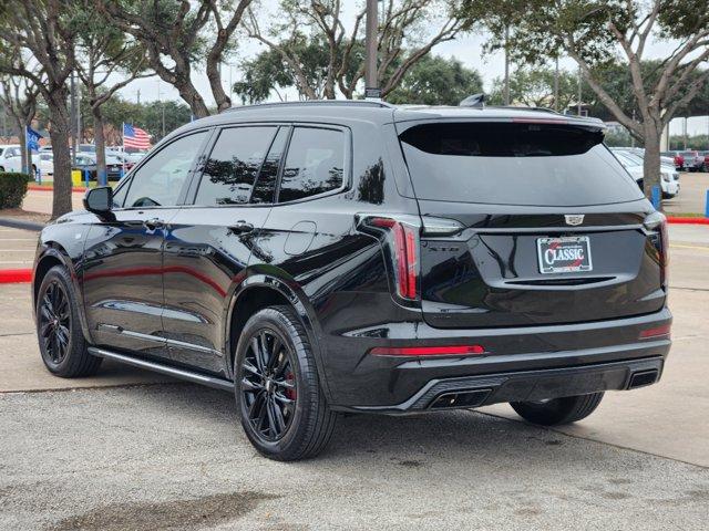 2024 Cadillac XT6 Vehicle Photo in SUGAR LAND, TX 77478-0000