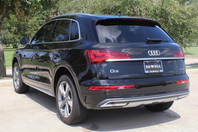 2023 Audi Q5 Vehicle Photo in HOUSTON, TX 77090