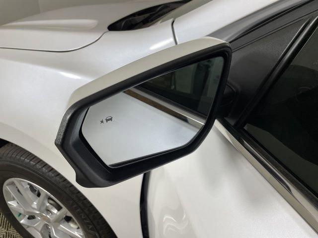 2024 Chevrolet Equinox Vehicle Photo in PHOENIX, AZ 85014-3381