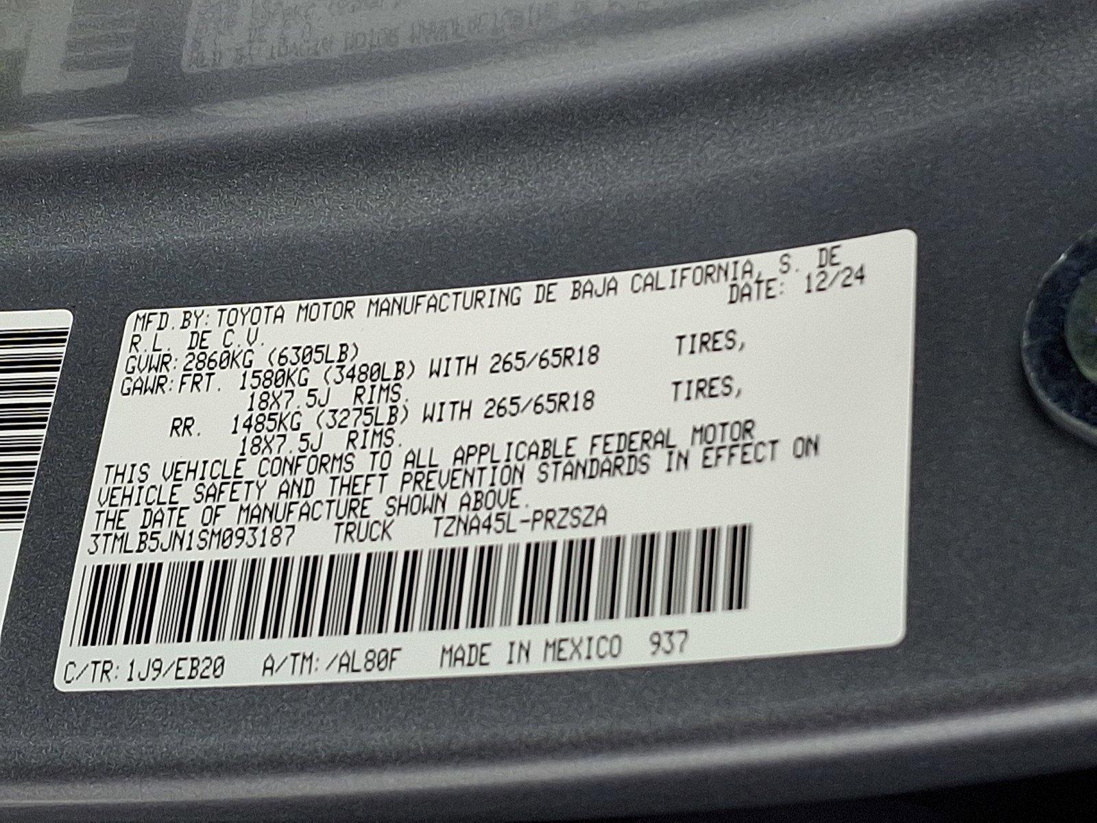 2025 Toyota Tacoma 4WD Vehicle Photo in Harrisburg, PA 17111
