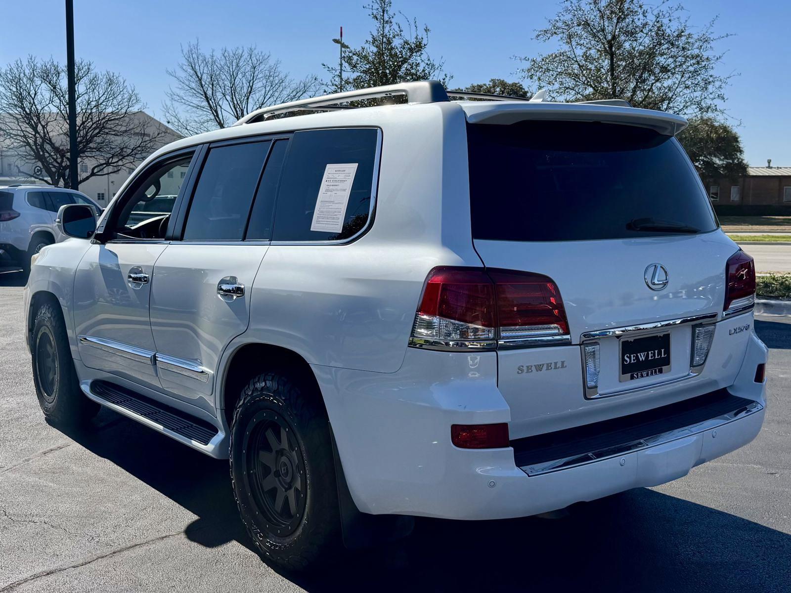 2014 Lexus LX 570 Vehicle Photo in DALLAS, TX 75209-3016