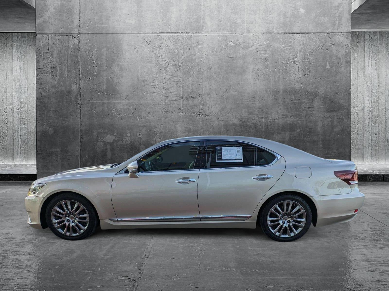 2017 Lexus LS 460 Vehicle Photo in Peoria, AZ 85382