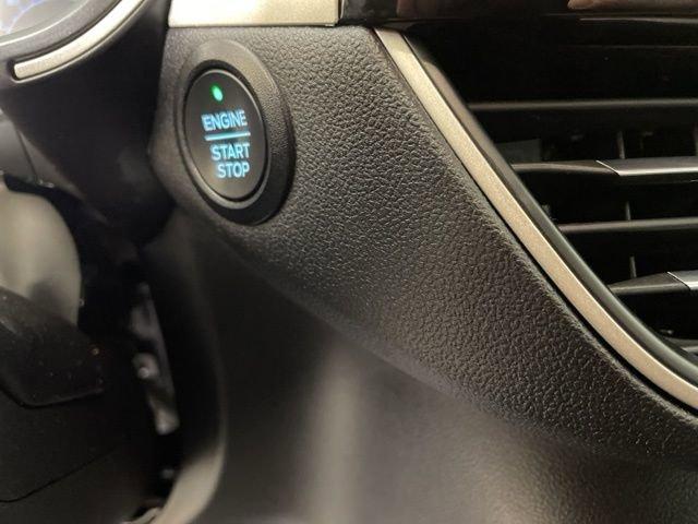 2021 Ford Escape Vehicle Photo in PHOENIX, AZ 85014-3381