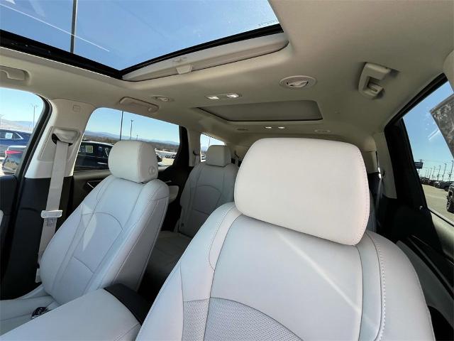 2024 Buick Enclave Vehicle Photo in ALCOA, TN 37701-3235