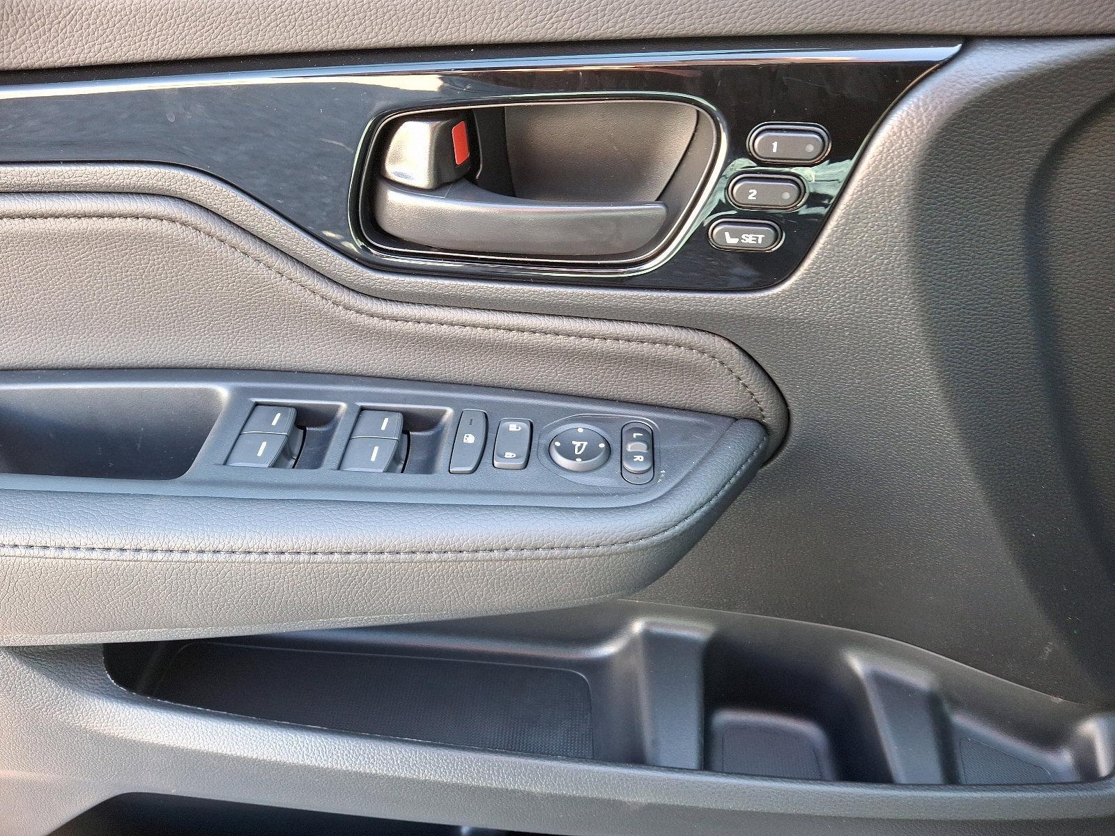 2025 Honda Odyssey Vehicle Photo in Harrisburg, PA 17111