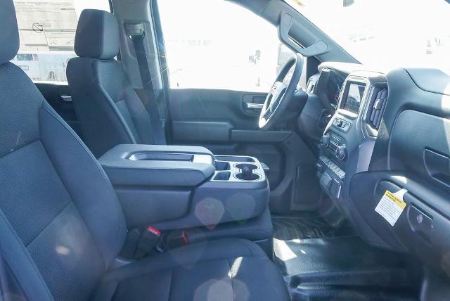 2025 Chevrolet Silverado 2500 HD Vehicle Photo in VENTURA, CA 93003-8585