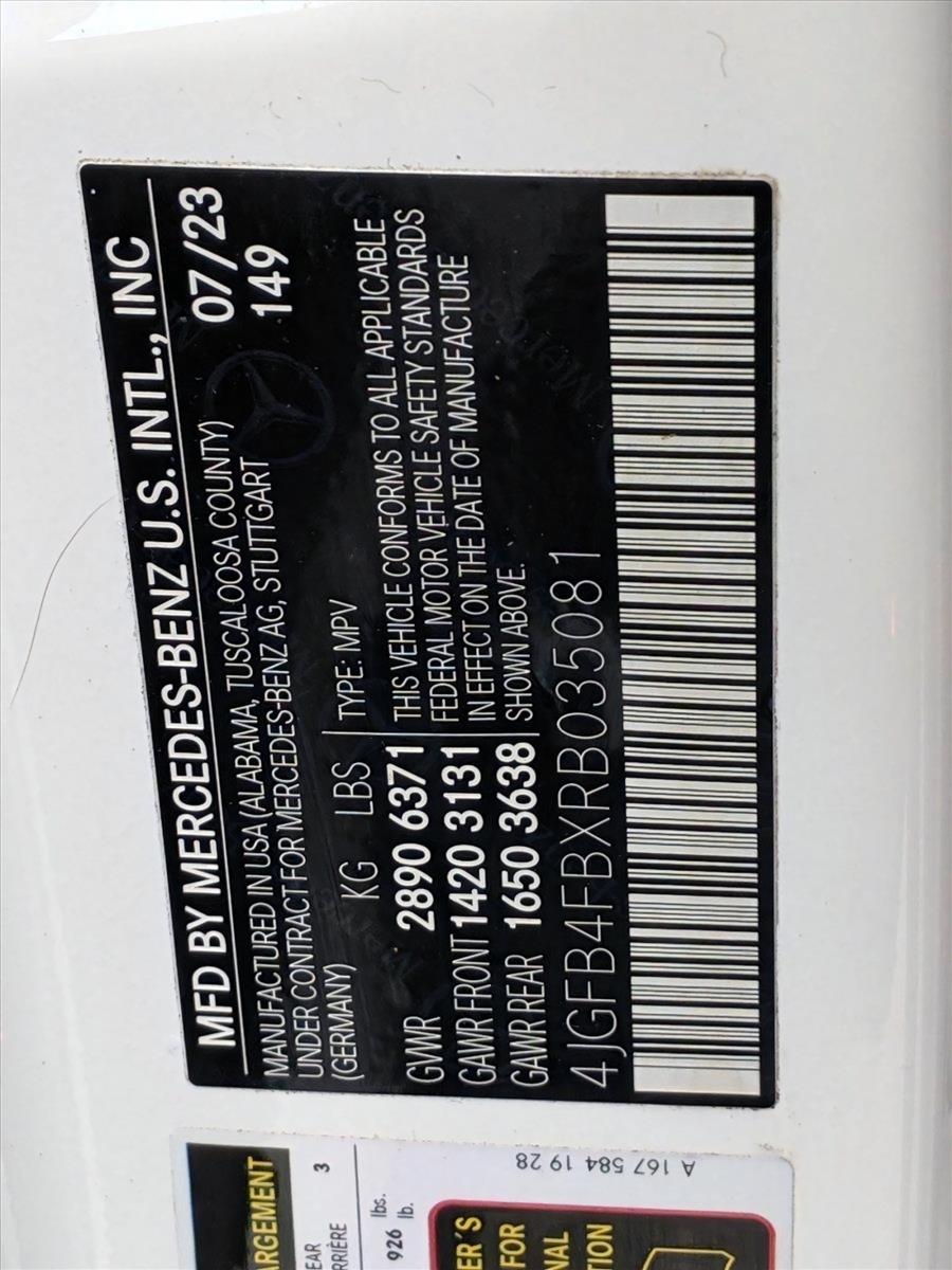 2024 Mercedes-Benz GLE Vehicle Photo in TIMONIUM, MD 21093-2300