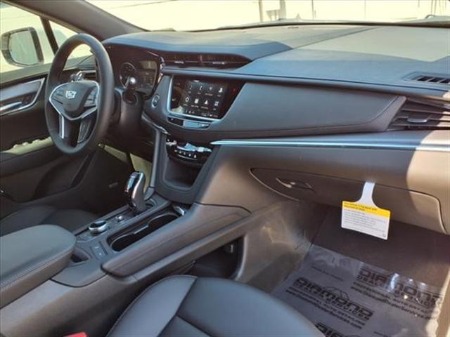 2025 Cadillac XT5 Vehicle Photo in TAMPA, FL 33612-3404