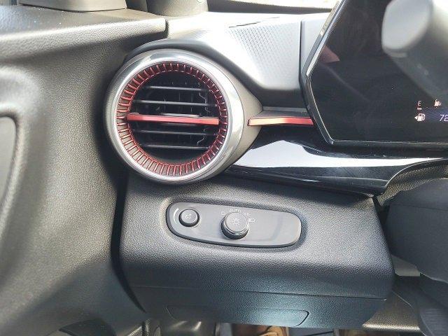 2024 Chevrolet Trax Vehicle Photo in THOMPSONTOWN, PA 17094-9014