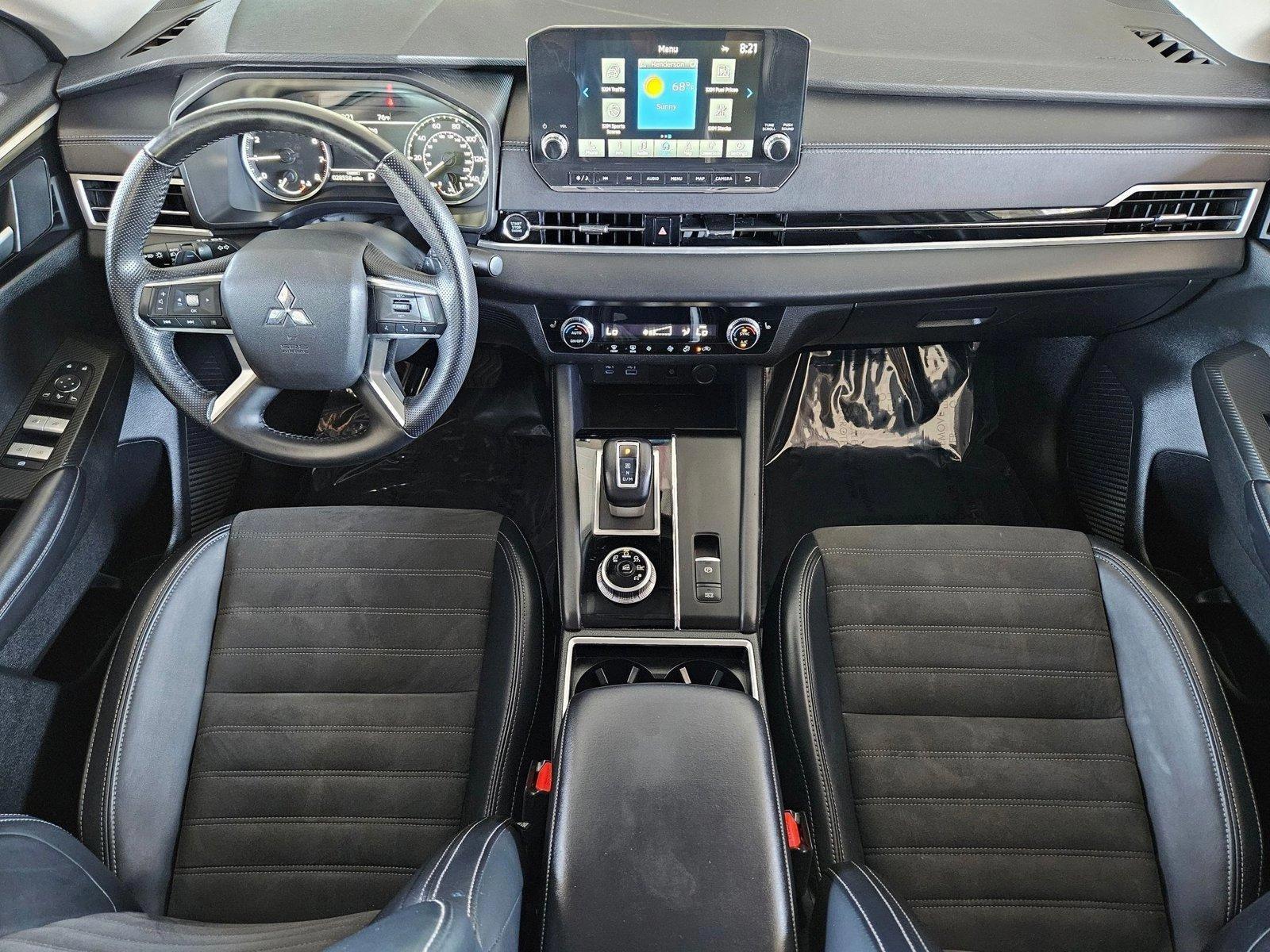 2024 Mitsubishi Outlander Vehicle Photo in Henderson, NV 89014