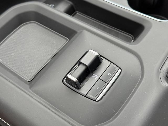 2025 GMC Sierra 2500 HD Vehicle Photo in COLUMBIA, MO 65203-3903
