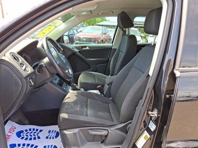 2017 Volkswagen Tiguan Vehicle Photo in Philadelphia, PA 19116