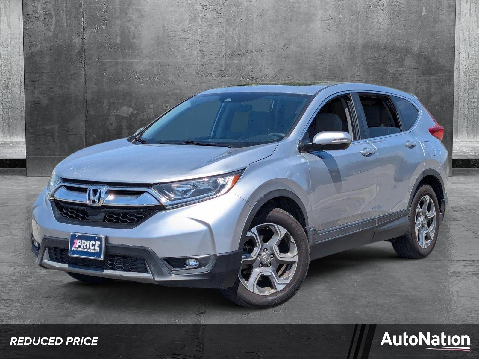 2019 Honda CR-V Vehicle Photo in Valencia, CA 91355