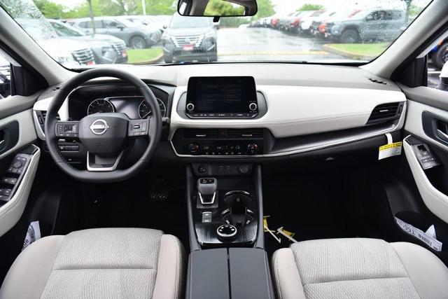 2025 Nissan Rogue Vehicle Photo in Ballwin, MO 63011
