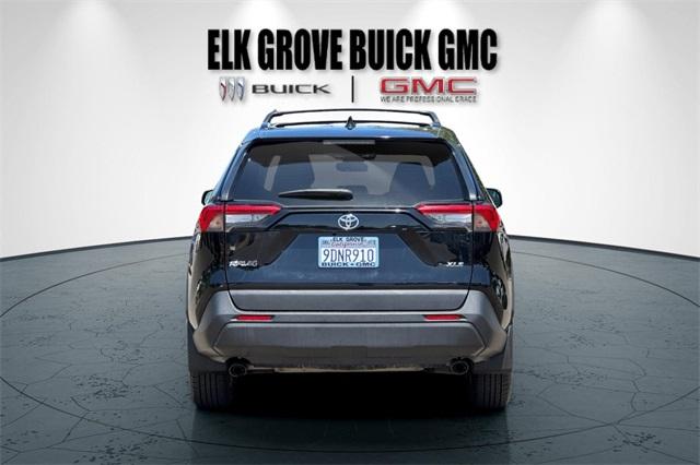 2022 Toyota RAV4 Vehicle Photo in ELK GROVE, CA 95757-8703