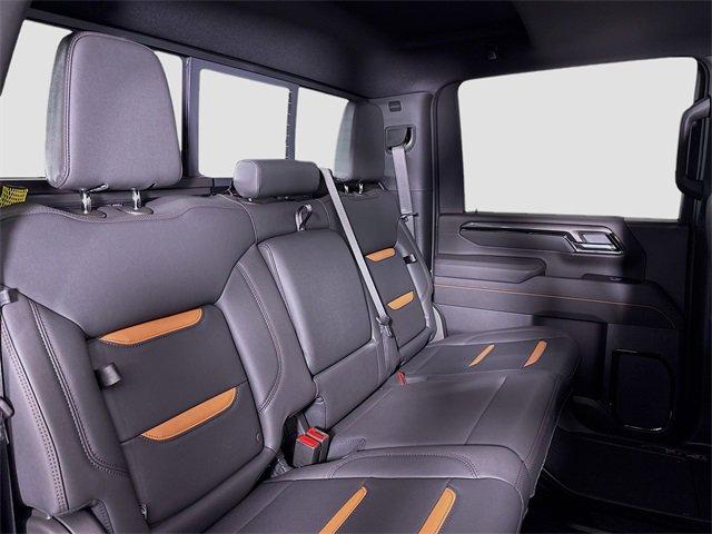 2025 GMC Sierra 2500 HD Vehicle Photo in PUYALLUP, WA 98371-4149