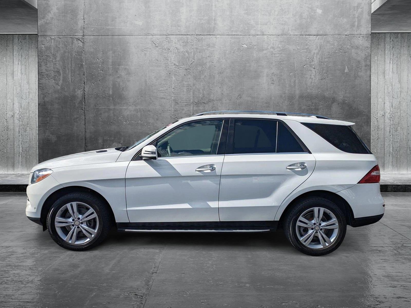 2015 Mercedes-Benz M-Class Vehicle Photo in GREENACRES, FL 33463-3207